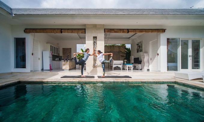 Kutuh Kaja Villa | 3 Bedroom villa with ricefield view