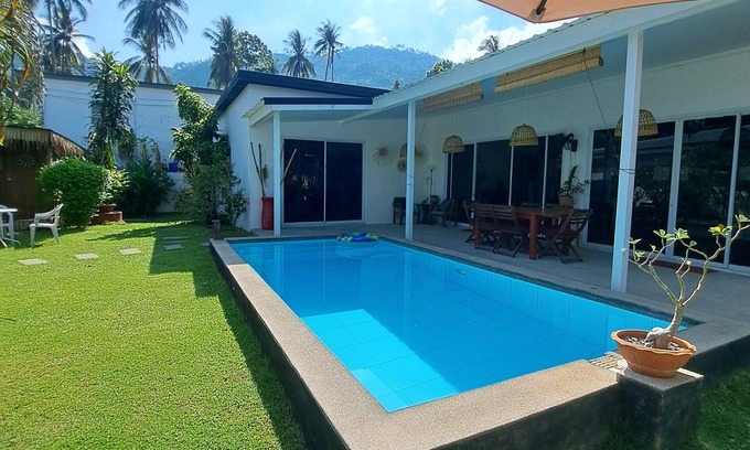 Maret Villa | 3-bedroom villa with private pool and tropical garden