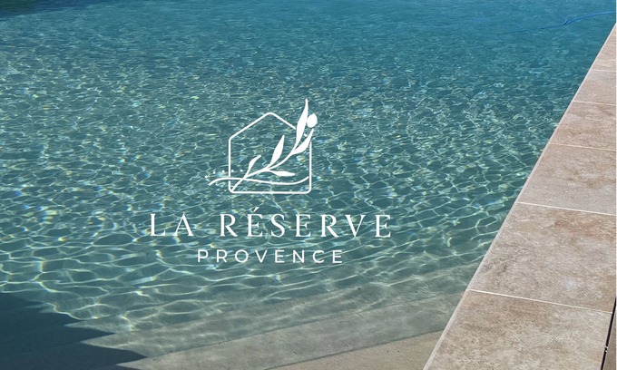 Vaugines Apartment | 3 Bedrooms, 3 Bathrooms - near Lourmarin - Apartment 6