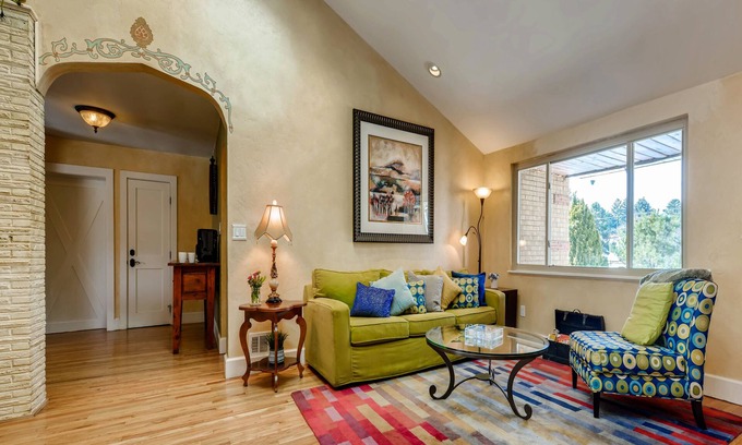 Morse Park House | 3 Bedrooms - Gourmet Kitchen - Open Floorplan - Near Red Rocks & Near Downtown