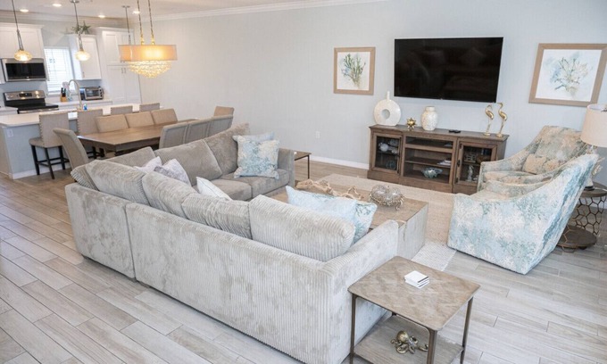 Ono Island Villa | 3 br, gulf view, beach club, pools, gym, hot tub