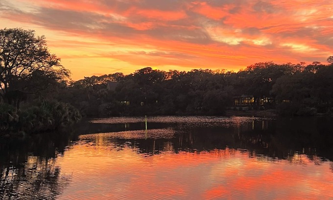 Kiawah Island Villa | 3 BR Premier Parkside Villa on Lagoon with Dock and Resort Privileges