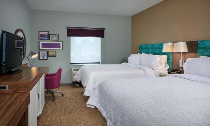 Sherwood - Tualatin North Hotel | 3 Family-friendly Rooms Near Trails w/Pool, Breakfast & Outdoor Grill