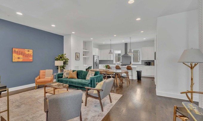 Nashville House | 3 Lux Homes Huge Rooftop 2mi to Broadway Sleeps 36
