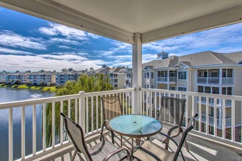 Central Myrtle Beach Apartment | 3 Mi to Beach and Golf Resort Condo in Myrtle Beach