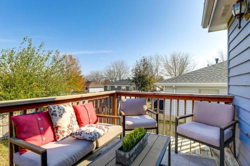 West Lincoln House | 3 Mi to UNL and Memorial Stadium Home with Large Yard