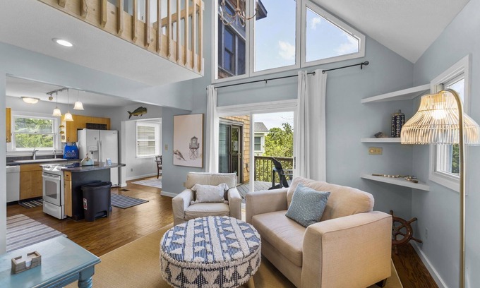 Frisco House | 3 Mins to Beach, Cozy Frisco 3Bd w/Hot Tub