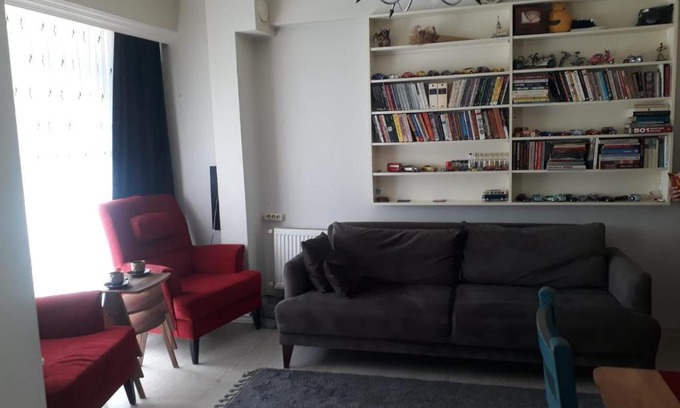 Canakkale Apartment | 3 mins to the beaches, 2 rooms, near city center