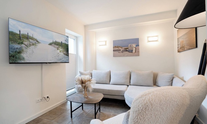 Neustadt in Holstein Apartment | 3 room apartment with sauna, wifi, balcony and dog