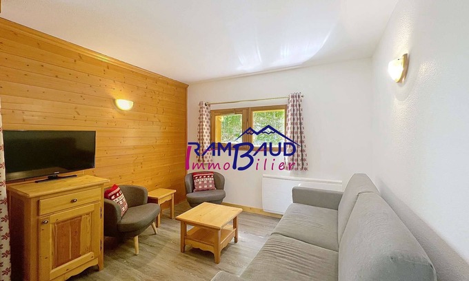 Valloire Apartment | 3 rooms 6 people Swimming Pool Private parking