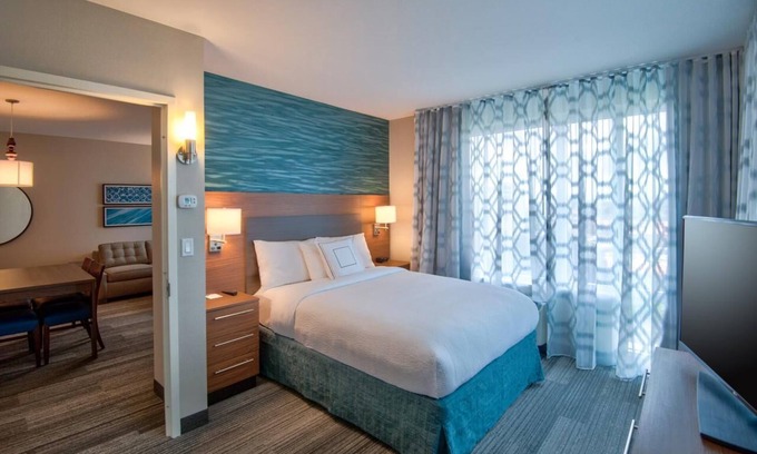 Flagami Hotel | 3 Units | Comfortable & Modern Stay | Near Miami Airport