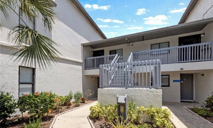 Biggar Condo | 30% NOVEMBER DISCOUNT! Check our rates. December and January Available also!