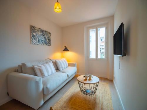 Antibes Old Town Apartment | #302-Heart of Vieil Antibes - Place Nationale-High-End Newly Renovated & Furnished Appartment