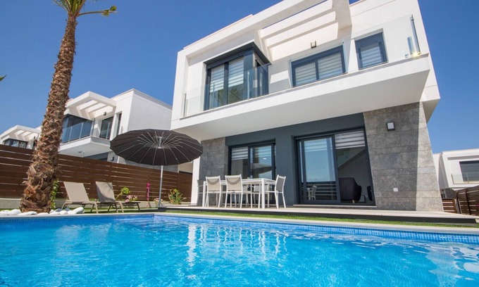 Lo Rufete Villa | 3032 Vistabella- Bali 3032