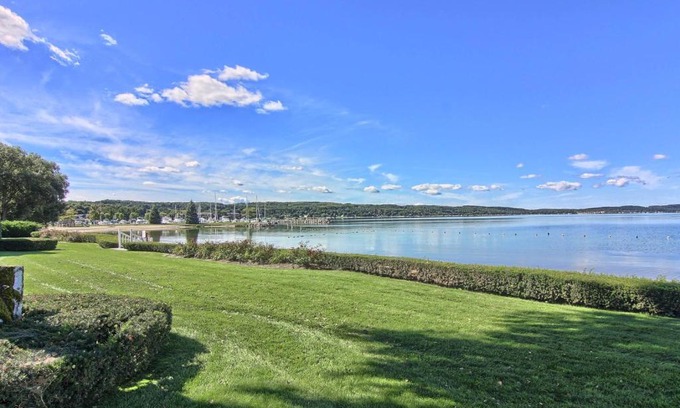 Boyne City House | 314 Water Street Inn
