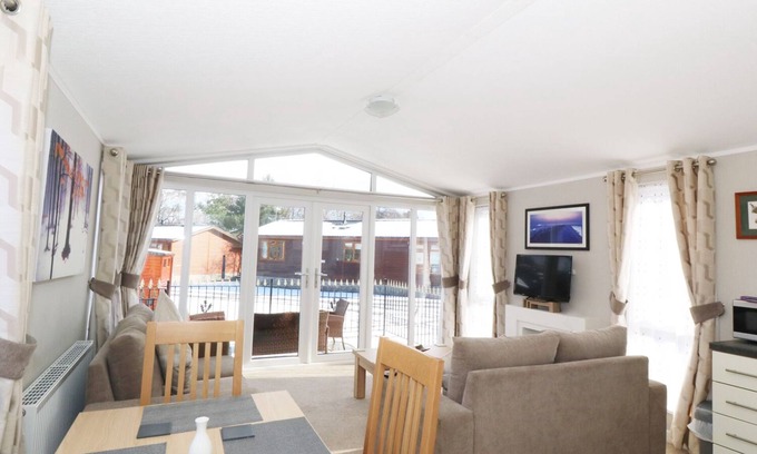 Auchterarder Cottage | 32 Cruachan Lodge