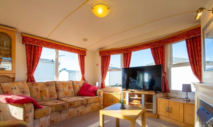 Lydd-on-Sea House | 340AVH - Romney Sands Holiday Park - New Romney