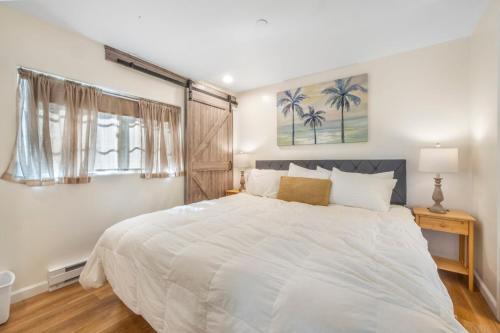 Avalon House | 341E 341 Eucalyptus