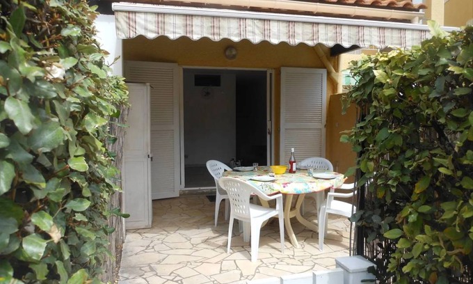 Marseillan Apartment | 35 m² Apartment ∙ 2 bedrooms ∙ 4 guests