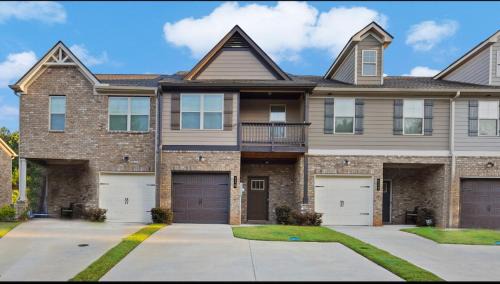 McDonough House | 3bed townhouse in McDonough GA