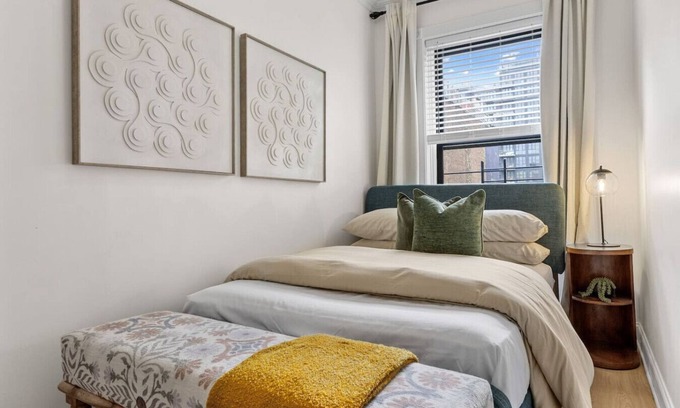 Harlem Apartment | 3BR Brownstone near Subway & Columbia Uni