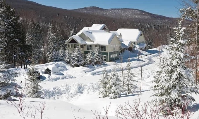 Jeffersonville Condo | 3BR Presidential Smugglers’ Notch-Adventure Awaits
