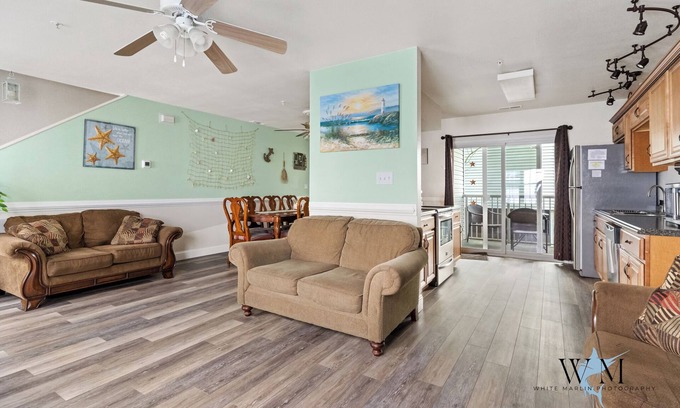 Ocean City Apartment | 3BR Townhouse Steps from Ocean City Inlet