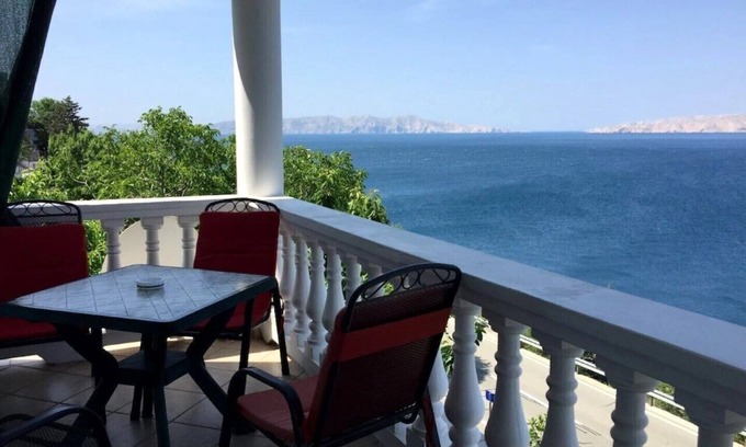 Vratarusa Apartment | 4*Apartman "Ana" Nr.1 - beach/bay, fantastic view of the sea & islands