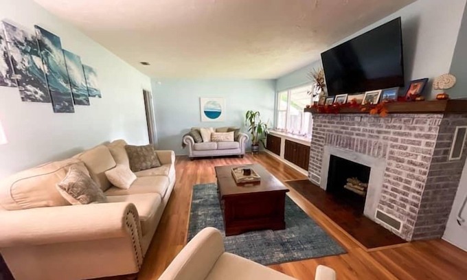 Vero Beach Apartment | 4 Bedroom 813444 by Houzlet