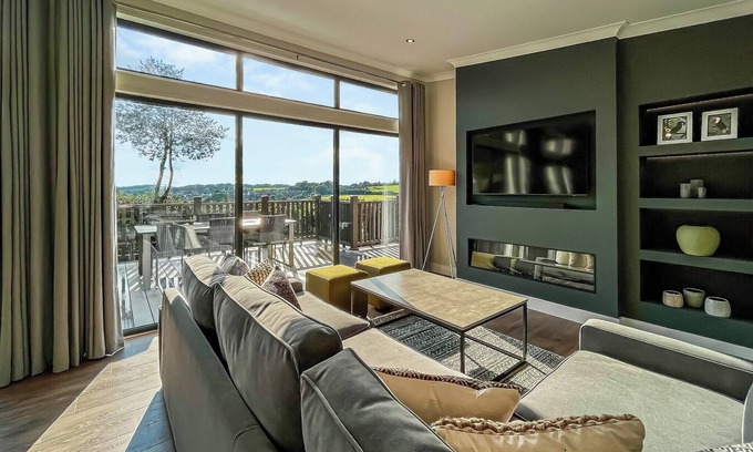 Coleford Ski Chalet | 4 bedroom accommodation in Coleford, Forest oF Dean