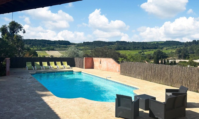 Cruzy House | 4 bedroom accommodation in Cruzy