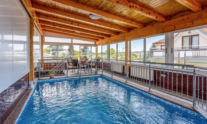 Selce Apartment | 4 bedroom awesome apartment in Selce