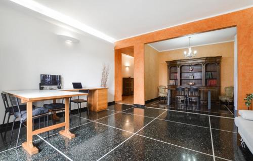 Genoa Apartment | 4 Bedroom Cozy Apartment In Genova