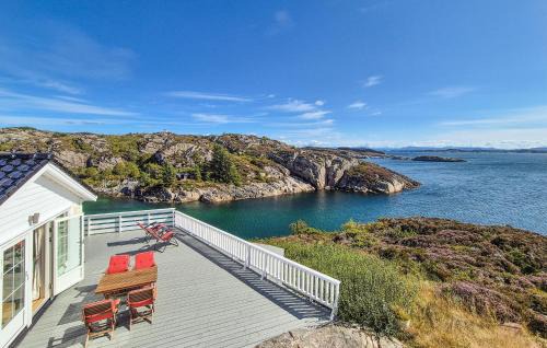 Sund House | 4 Bedroom Gorgeous Home In Steinsland