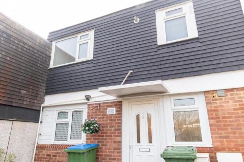 Southampton House | 4 Bedroom Haven in Southampton