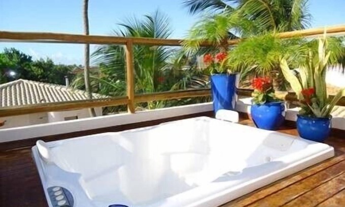 Praia do Forte Apartment | 4 Bedroom House with Sea View
