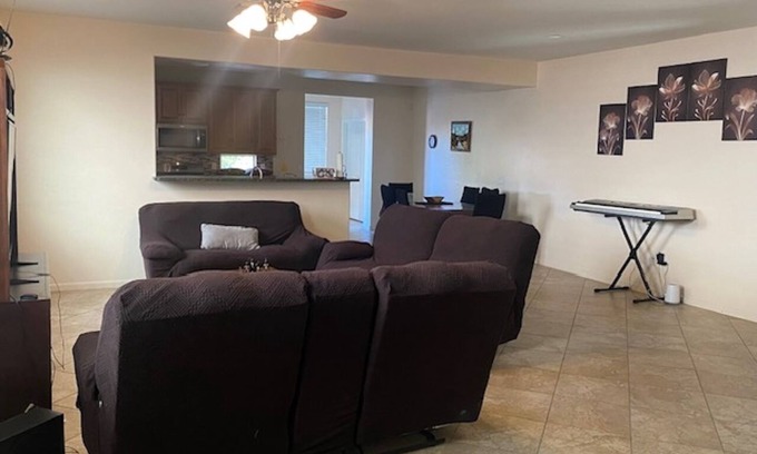 Rita Ranch House | 4-bedroom house in brilliant Tucson with WiFi, AC