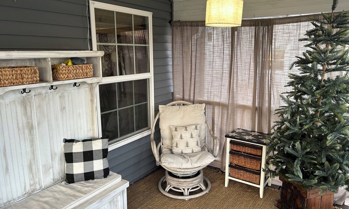 Oshkosh House | 4-bedroom house in charming Oshkosh with AC, WiFi, and main floor laundry.