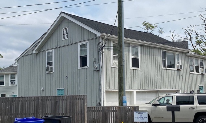 Fairfield House | 4 Bedroom House on Fairfield Beach - Summer Availability