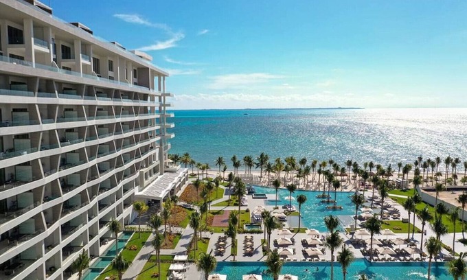 Playa Mujeres Villa | 🌞🏖️ 4 Bedroom Penthouse Lofts @ Lux Garza Blanca Resort~ MyBeachSuites.Rentals