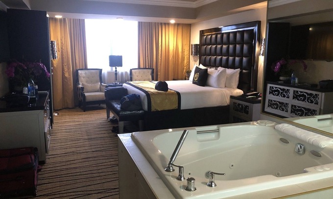 Winchester Resort | 4 Bedroom Wesgate Villa w/King beds, 6 Baths, 2 Living Rooms w/Queen Sofa-Beds