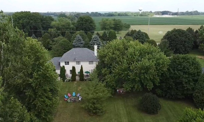 Zenda House | 4 BR, 5 acres property, Luxury Home. The perfect place to Relax.