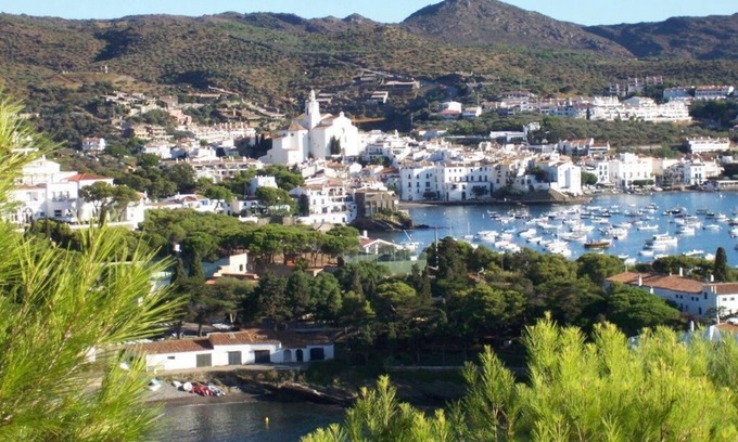 Cadaques House | 4 Br Luxury Villa Uniquely Sited With Spectacular Views - the best in Cadaques