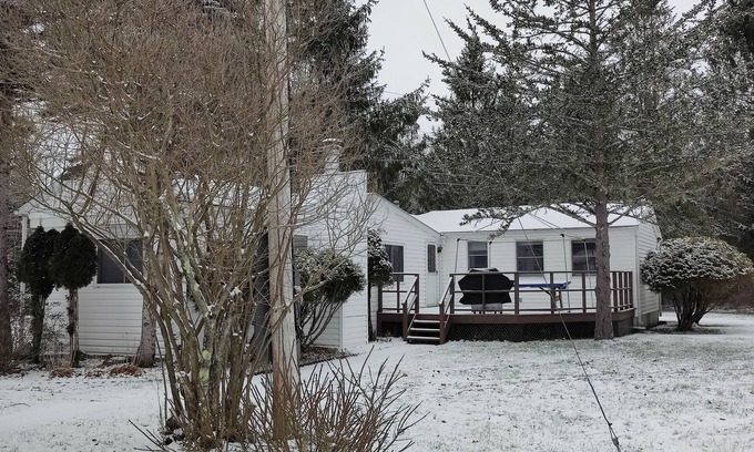East Jewett House | 4 BR, walk to pristeen lake, forest trails, private Northern Catskills getaway