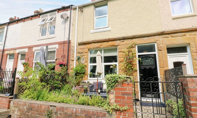 Lanchester Cottage | 4 FORD STREET, pet friendly, country holiday cottage in Lanchester