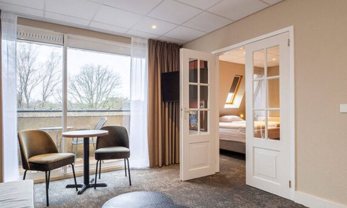 Doorwerth House | 4 Forestside Rooms Retreat in Doorwerth – A Quiet Escape Near Arnhem