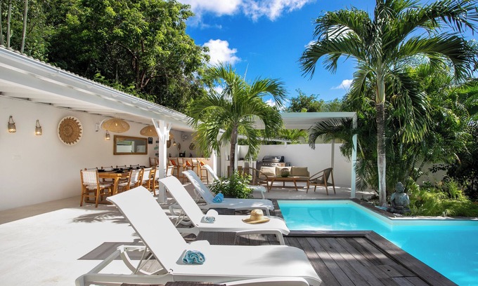Orient Bay Villa | 4 bedrooms, 4 baths, outside shower, pool and tropical garden