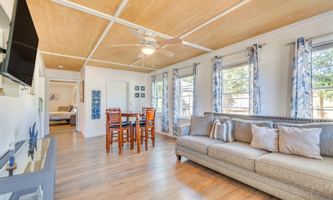Ocean City House | 4 Mi to Beach: Spacious Fort Walton Beach Retreat!
