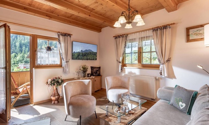 Waidring Apartment | 4-person apartment - Ferienwohnungen Mitterer