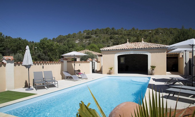 Cebazan Villa | 4 Star Rated, Air-conditioned with private garden, secure parking & shared pool